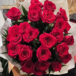 Buchet 25 trandafiri