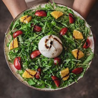Ensalada Burrata ()