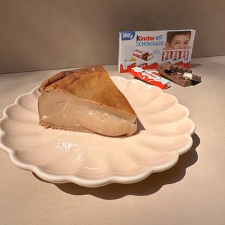 Tarta de Queso Kinder porción