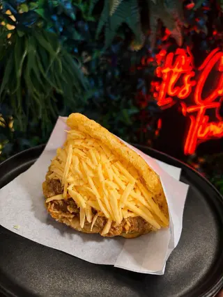 Arepa Pelúa