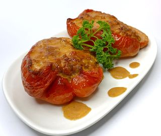 Перець фарширований зі свининою (300г)