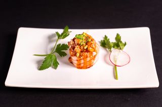 285. Gunkan tartare flambe