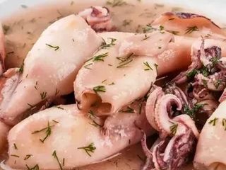 Кальмар бебі в часниковому соусі (200g)