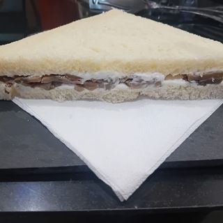 Tramezzino con funghi