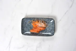 Sashimi de salmón (5 uds.)