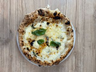 Pizza 4 Formaggi (33 Cm.)