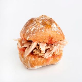 Bocadillo De Atún