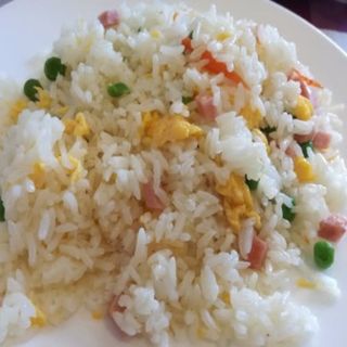 Arroz Frito Tres Delicias (750 c.c)
