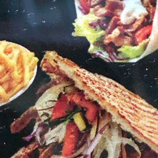 Menú 2 Pitas ( 2 patatas y 2 bebidas ) 