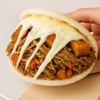 Arepa mixta de carne 