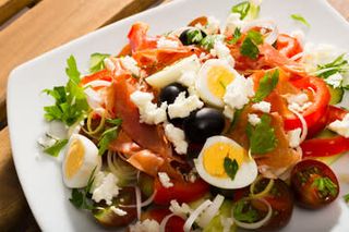 Овчарска салата (400г)