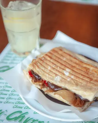 Coca de queso de tetilla