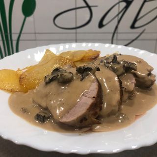 Solomillo Ibérico en Salsa de Setas