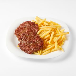 Pljeskavica i pomfrit