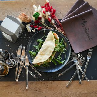 Piadina cu somon afumat