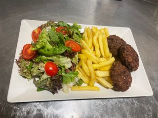 Телешки кюфтета с г-ра 