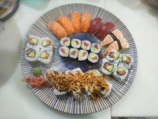 Variado Sushi (32 Uds.)