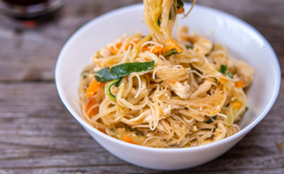 SPAGHETTI DI RISO POLLO