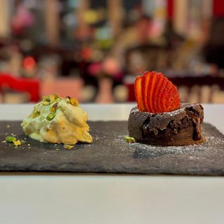 VOLCÁN DE CHOCOLATE