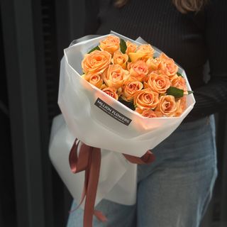 17 троянд Майті