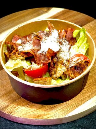 Салат Цезар з куркою (190г)