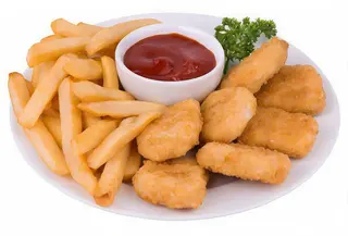 Menu Infantil Nuggets de pollo con Patatas Fritas