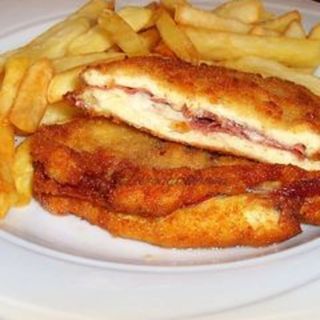 CACHOPO DE POLLO CON QUESO DE CABRA 1 PERSONA
