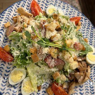 Салат Цезар з куркою фірмовий