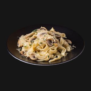 ФЕТУЧИНИ С КУРИЦЕЙ