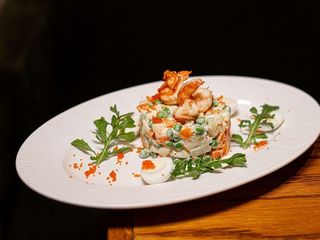 ОЛІВ'Є З ЛАНГУСТИНАМИ