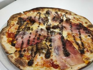 Pizza Speck E Funghi Porcini