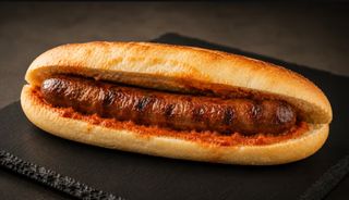 Domaća kobasica punjena kačkavaljem