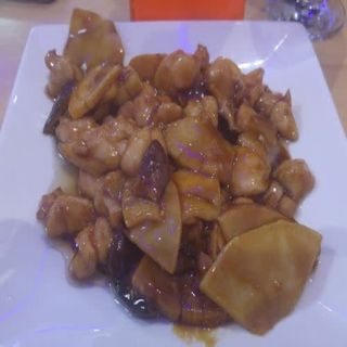 Pollo Con Bambú Y Setas Chinas 