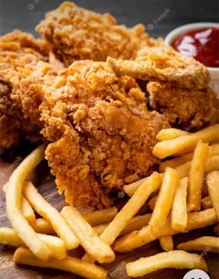 Nuggets con patatas
