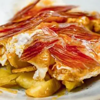Huevos Estrellados Con Jamón