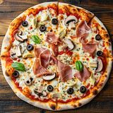 Пица Капричоза