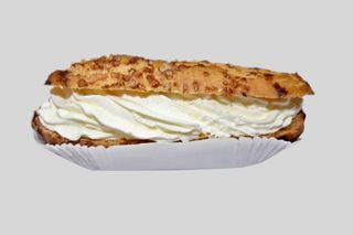 Éclair Chantilly
