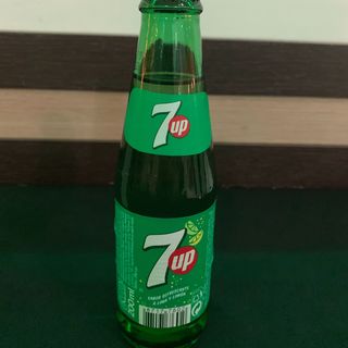 7up 200 ml.