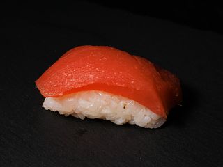 Нігірі з тунцем (35г)