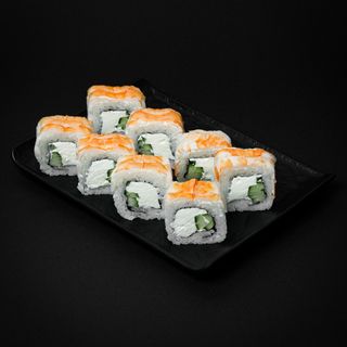 Էբի ռոլլ վարունգով