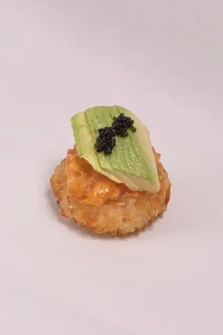 NIGIRI CRUJIENTE DE SALMON SPICY