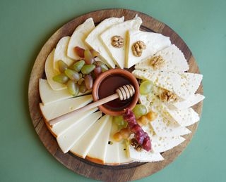 ქართული ყველის დაფა