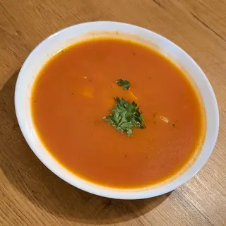 Zupa pomidorowa z makaronem 300 ml
