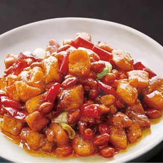 宫保鸡丁 Pollo Gon Bao