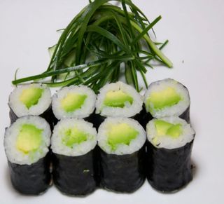 Hosomaki de aguacate