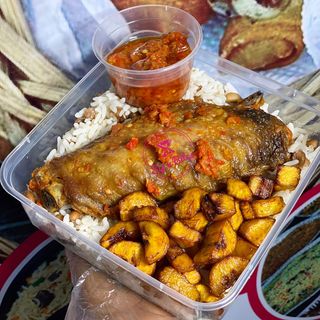 Rice And Beans With Plantain, Peppered Turkey And Sauce