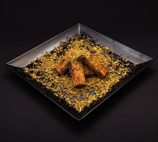 Baclava cu nuca și fistic