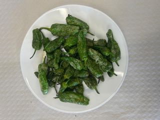 Media Ración De Pimientos Fritos