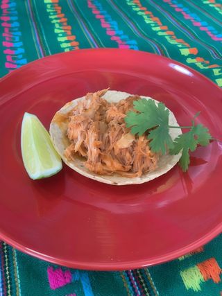Taquito De Tinga De Pollo