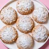 მიწის თხილის ორცხობილა